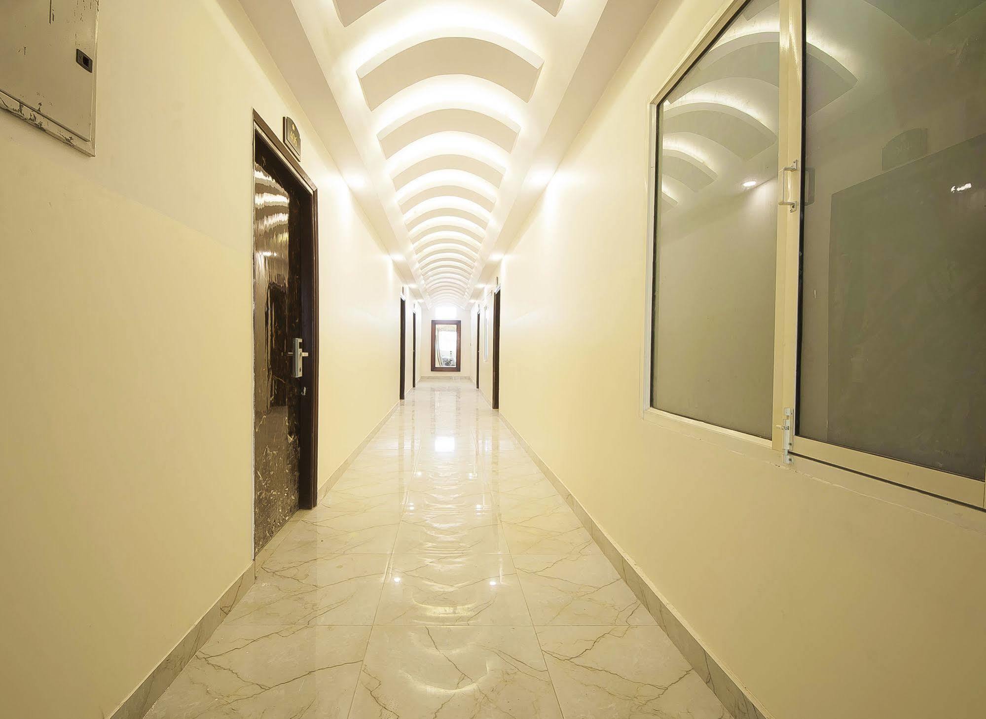 Hotel Airport Inn New Delhi Extérieur photo